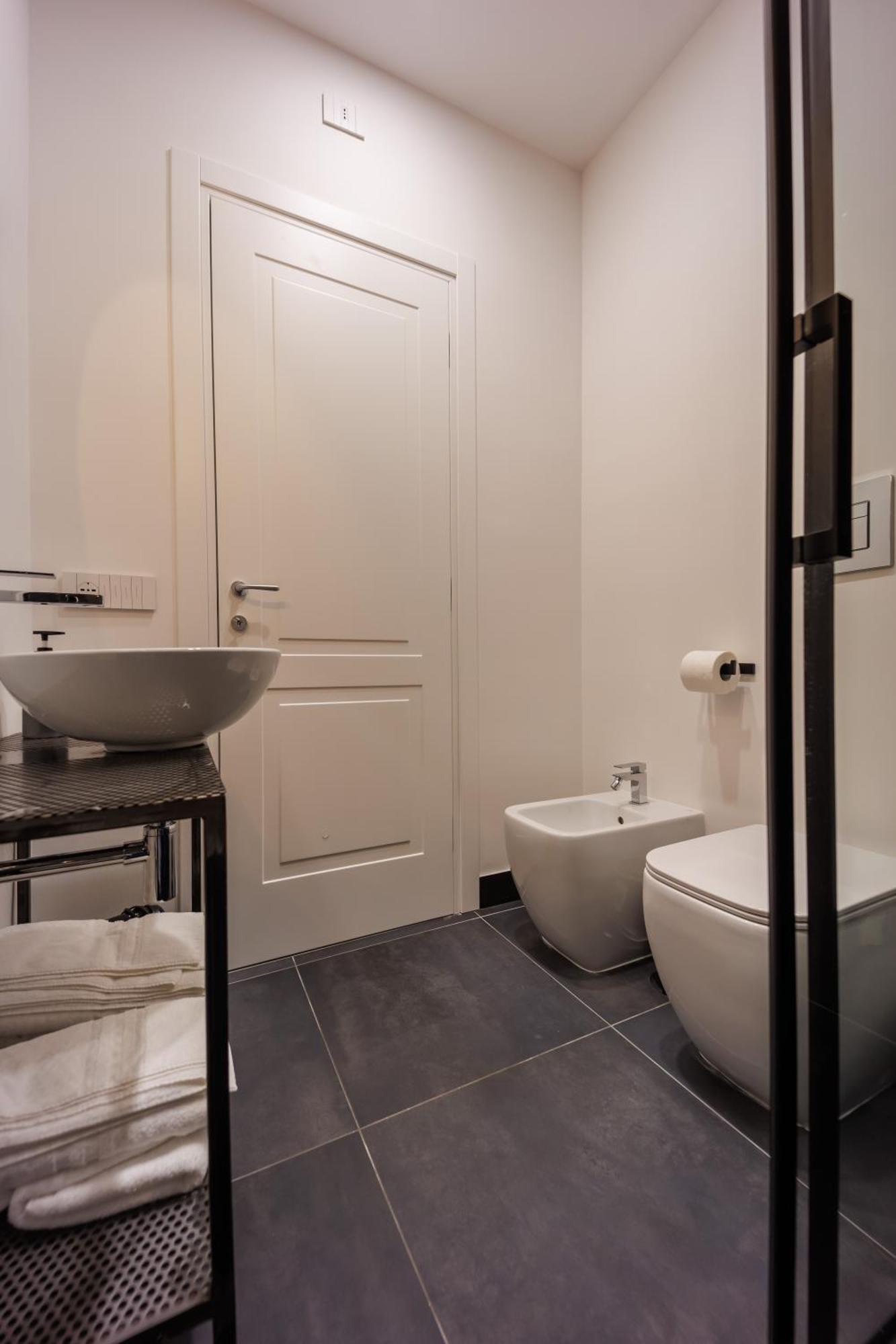 Hotel Le Stanze Di Napoli Esterno foto